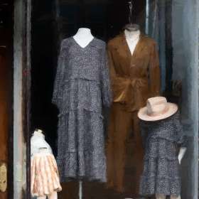 Connie-Cole_Window-Display_Franklin-Outing-2