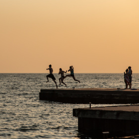 John-Erickson-–-Its-All-About-The-Light-1