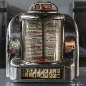 Lyra-Hankins-LandLMarket-Outing-scaled