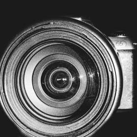 Rick_Wise-Macro-1